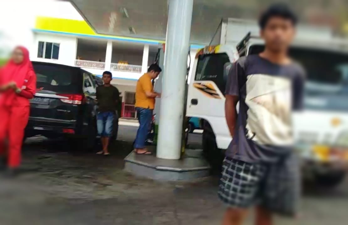 Dugaan Pelanggaran di SPBU Depan Pabrik Coca-Cola Makassar,Wartawan Diintimidasi, Penyaluran BBM Subsidi Dipertanyakan