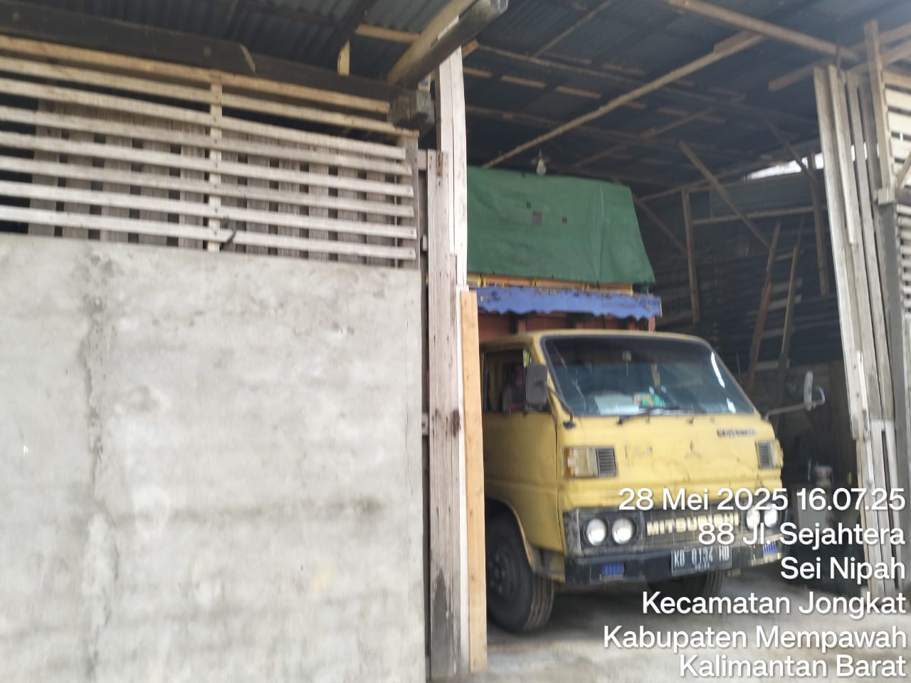 Gudang Peti Jeruk di Mempawah Diduga Ilegal, Tak Berizin dan Cemari Lingkungan