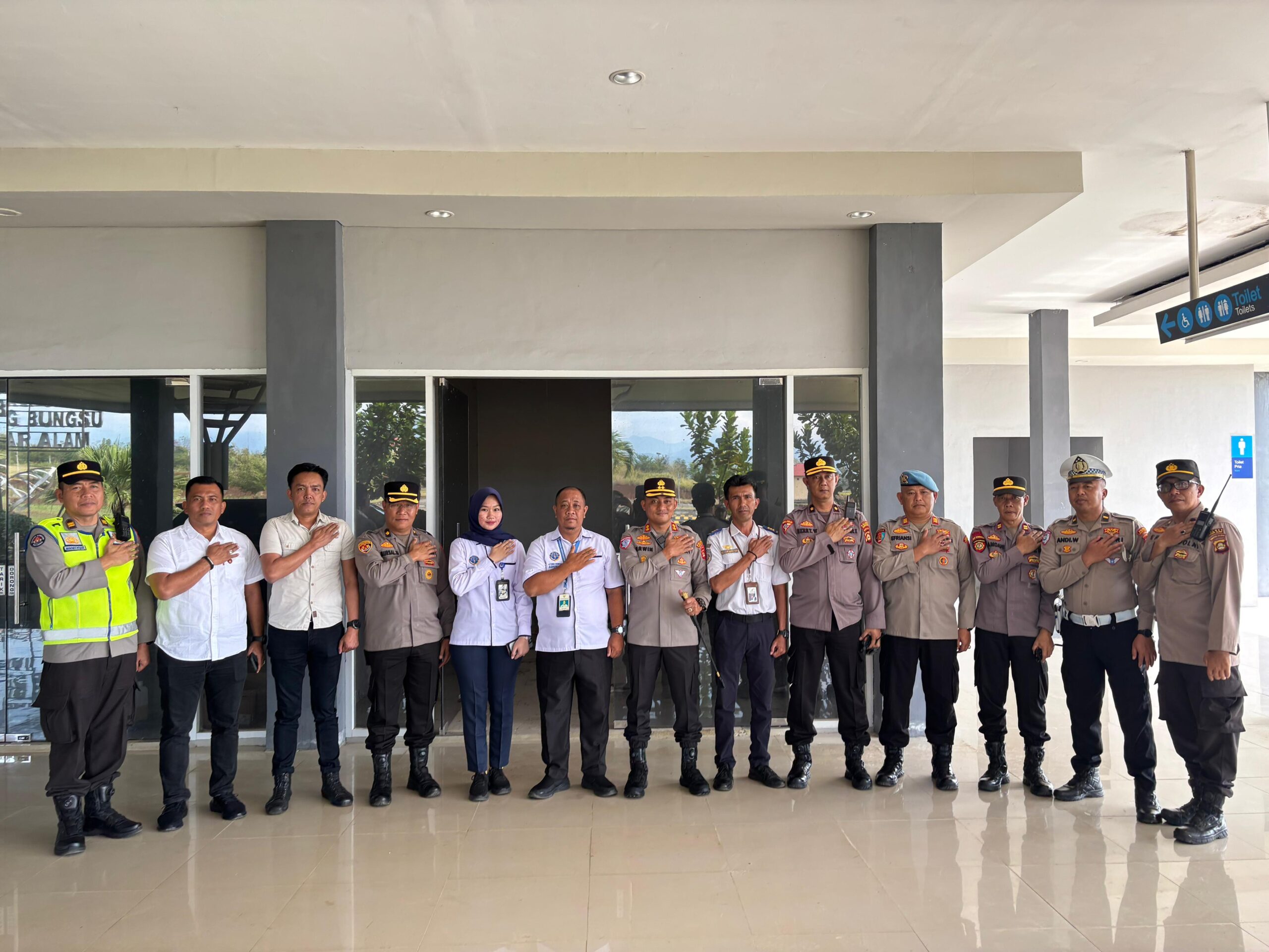 Ada Apa di Bandara Atung Bungsu? Kapolres Pagaralam Turun Langsung!