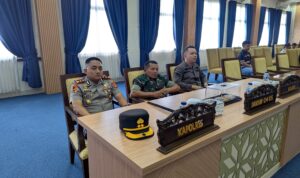 AKBP Erwin Aras Genda SIk.MT Kapolres Pagar Alam Hadiri Rapat Paripurna VII Dprd Kota Pagar Alam