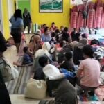 Banjir Masih Genangi Desa Sukamekar, Warga Bertahan di Pengungsian