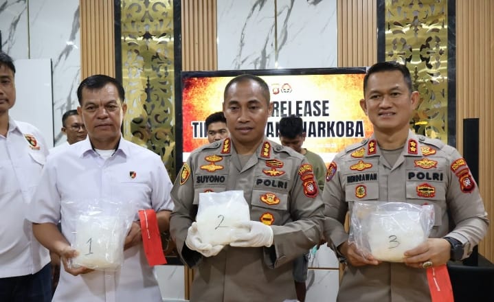 Polresta Pontianak Gagalkan Penyelundupan 3 Kg Sabu Berkedok Bluebeard Coffee Roaster