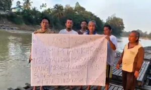 Petani Keramba Sekadau Menjerit Minta Perlindungan Presiden Prabowo dari Limbah Tambang Emas Ilegal