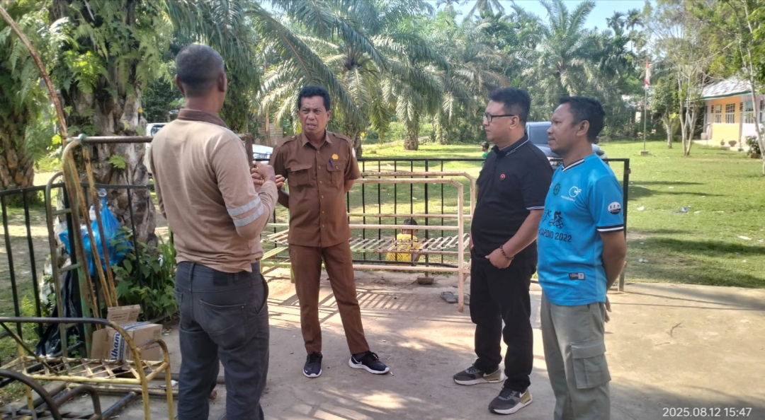 DLH Aceh Timur Lakukan Pemantauan Lingkungan di Panton Rayeuk T