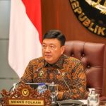 Menko Polkam Tegaskan Pentingnya Menjaga Martabat Bendera Merah Putih
