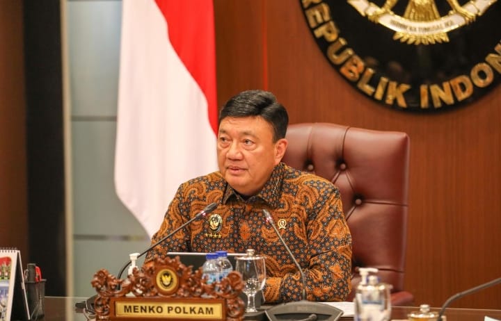 Menko Polkam Tegaskan Pentingnya Menjaga Martabat Bendera Merah Putih