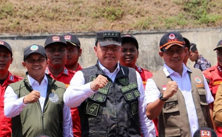 Persiden RI Pimpin Rapat Terbatas Dengan Topik Penaganan Karhutla Nasioanal