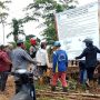 Warga Rasau Jaya Umum Pasang Baliho Besar Tolak Klaim Sepihak Lahan Perbatasan