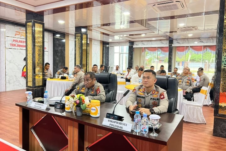 Kapolda Kalbar Tekankan Respons Cepat dan Pemanfaatan Teknologi di Anev Kamtibmas