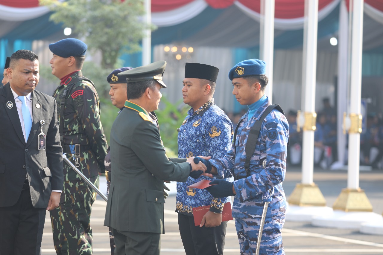 Kemenko Polkam Gelar Upacara Peringatan HUT ke-80 Kemerdekaan RI