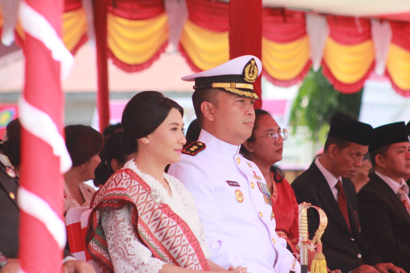 Komandan dan Prajurit Lanal Nias Ikuti Upacara Pengibaran Bendera Merah Putih Peringatan HUT Ke-80 Kemerdekaan Republik Indonesia di Jajaran Pulau Nias Tahun 2025