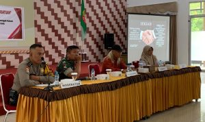 RT/RW Sungai Bangkong Ikuti Sosialisasi Hukum Sebagai Jembatan Persatuan