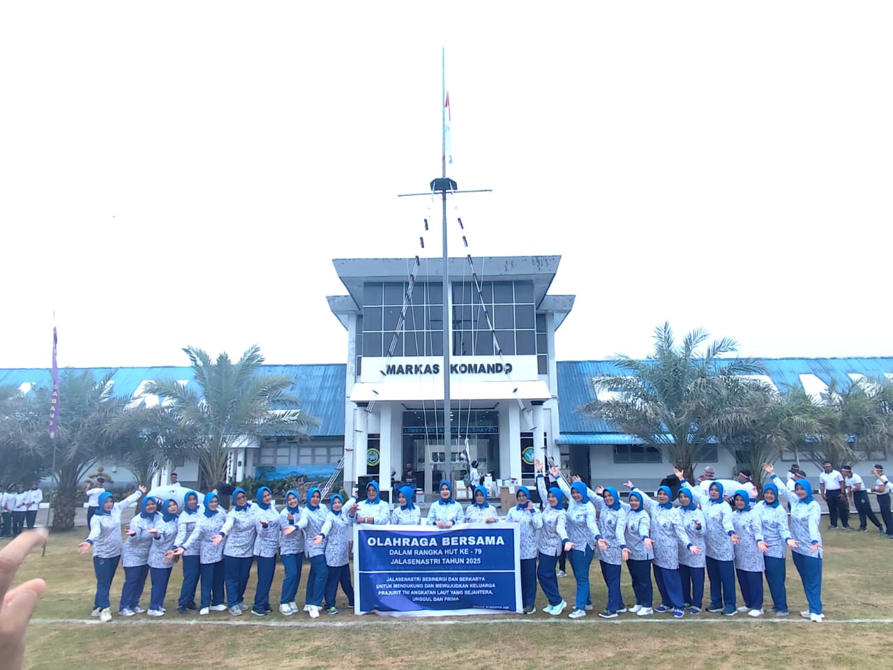 Dalam Rangka Memeriahkan HUT Ke-79 Jalasenastri dan HUT Ke-80 RI, Lanal Sabang Gelar Berbagai Lomba Dengan Meriah
