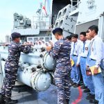 Kodaeral I Tanamkan Wawasan Kemaritiman Kepada Generasi Muda Pelajar Dalam Kunjungan Edukatif di Mako Kodaeral I dan KRI Bung Tomo-357