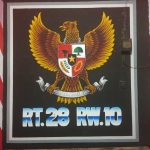 Kekompakan Warga RT 28 RW 10 Lingkungan Tirtoudan Kediri Kota di “ Malam Renungan “ : Semangat Nasionalisme Menyala di Gang Kecil