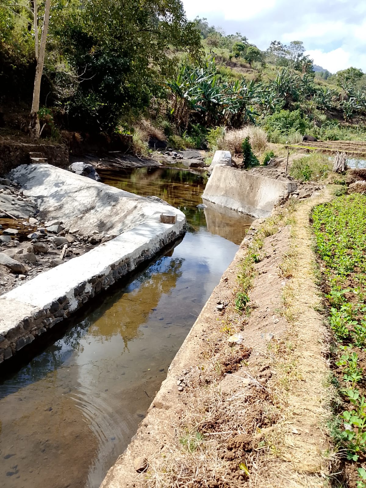 Publik di Gemparkan Adanya Keberadaan Proyek “Siluman” di Wilayah Kecamatan Cenrana Maros