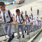 Open Ship KRI Banda Aceh-593 Sambut Siswa SMA Negeri 1 Matauli Pandan