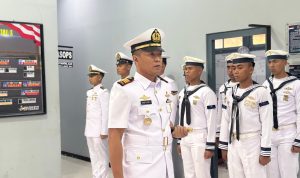 Dansatrol Kodaeral IX Pimpin Pengukuhan Komandan KRI Kerapu-812