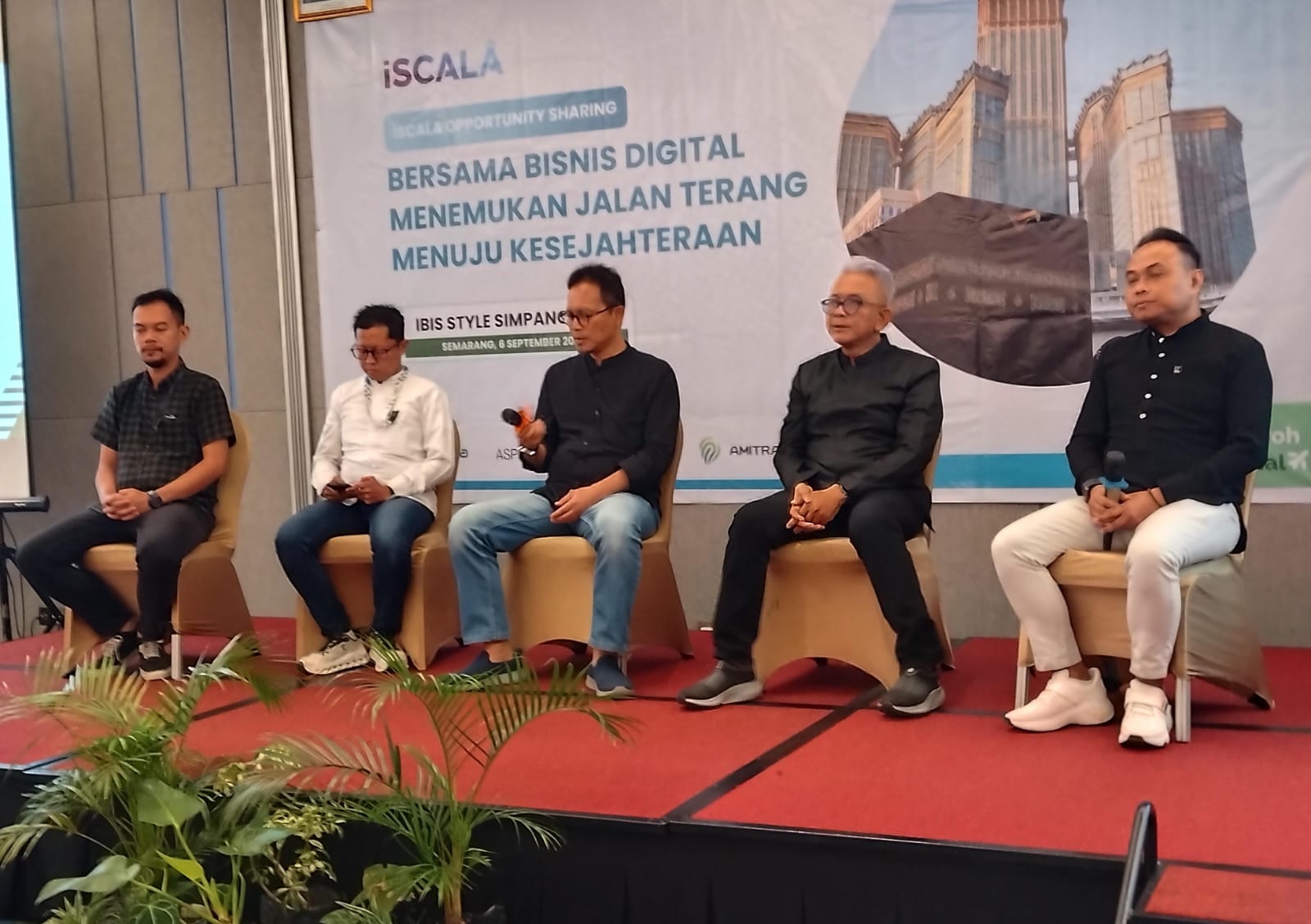 JARAK KE MAKAH TIDAK AKAN BERUBAH JIKA KITA TIDAK MELANGKAH