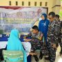 Jelang HUT Ke-80 TNI AL, Lanal Dabo Singkep Laksanakan Bakti Sosial dan Bakti Kesehatan