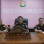 Kejati Kalbar Tahan Dua Tersangka Korupsi Dana Hibah GKE Sintang Senilai Rp3,7 Miliar