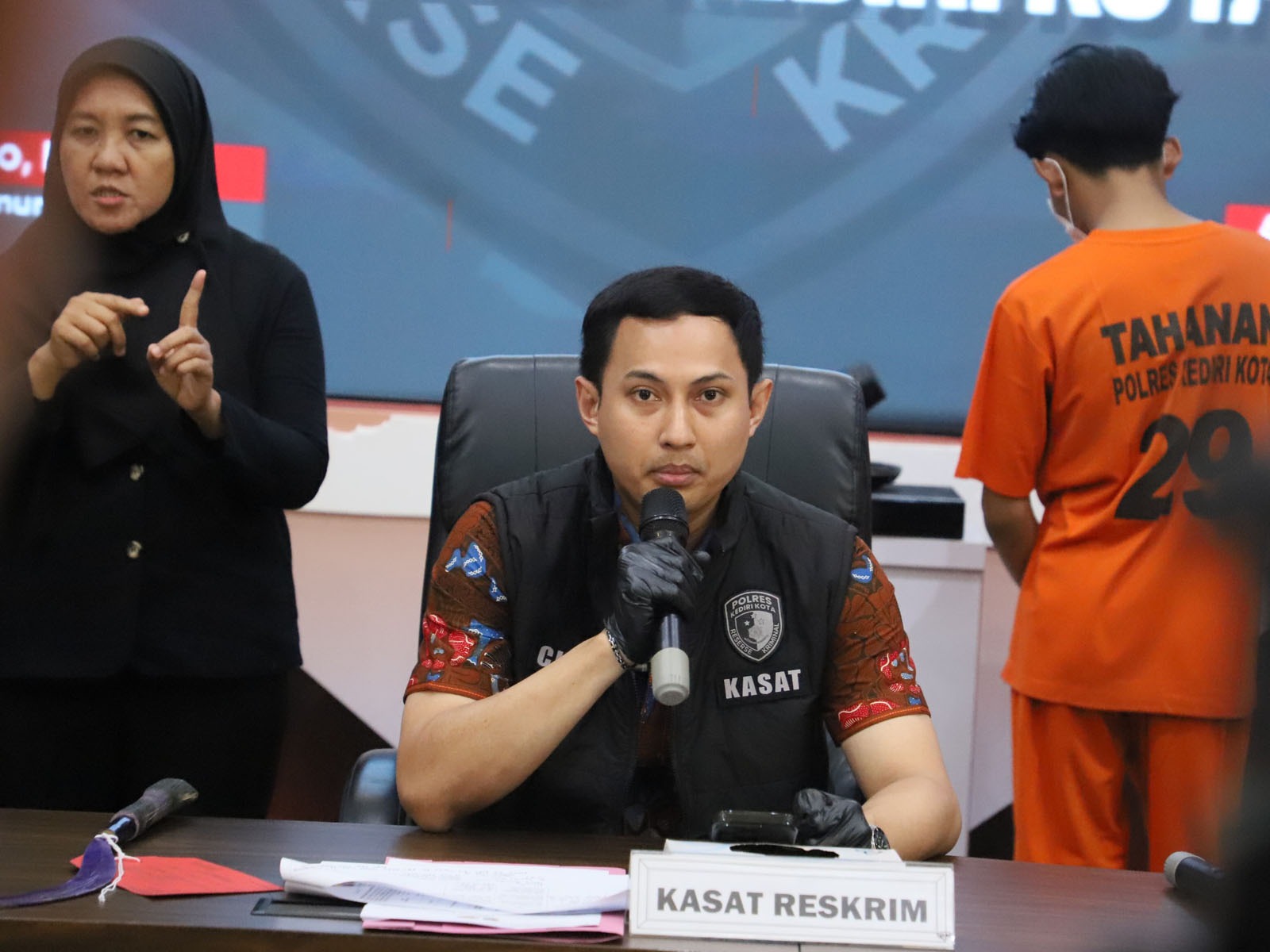 Polisi Ungkap Kasus Pengeroyokan Disertai Pembacokan di Kediri Kota