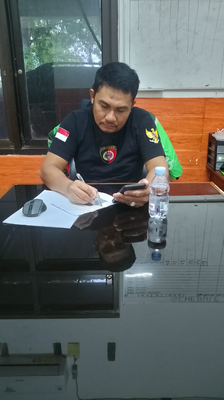 Malik Tantang Inspektorat Maros Periksa Seluruh Oknum Kades di Maros Terkait Pengggunaan ADD dan DD Malik Tantang Inspektorat Maros Periksa Seluruh Oknum Kades di Maros Terkait Pengggunaan ADD dan DD