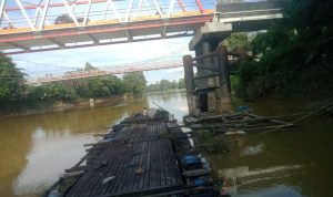 Warga Sekadau Pertanyakan Keadilan: “Apakah Negara Hanya Melindungi Penguasa dan Cukong Tambang?