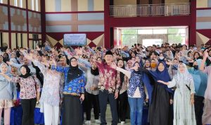 H. Obon Tabroni Dorong Masyarakat Terapkan Pola Hidup Sehat Lewat Sosialisasi Program Pembangunan Kesehatan di Bekasi