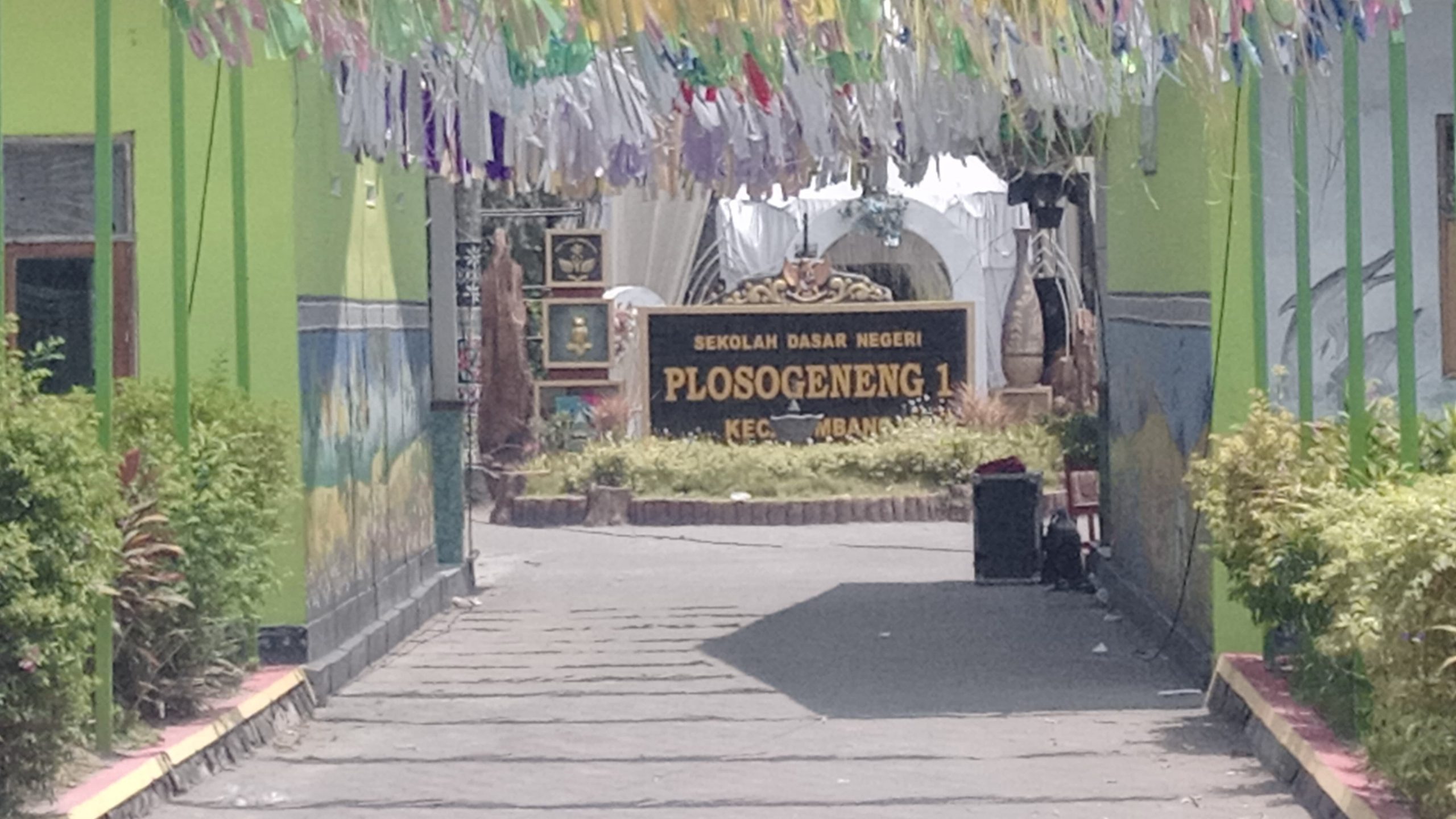 Dewan Pendidikan Jombang Sesalkan Halaman SD Plosogeneng 1 Digunakan untuk Pesta Pernikahan