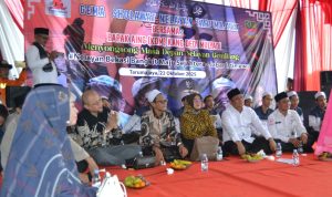 Hj. Siti Qomariyah Hadiri Gema Sholawat Nelayan Tarumajaya: “Mereka Harus Diberdayakan, Tanpa Nelayan Kita Takkan Nikmati Ikan Segar”