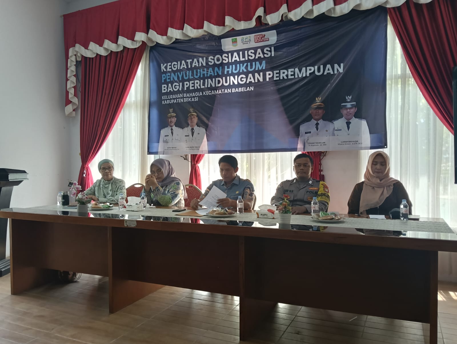 Kelurahan Bahagia Gelar Sosialisasi Penyuluhan Hukum Perlindungan Perempuan