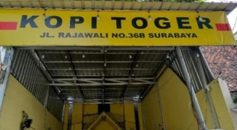 Diduga warkop Toger di back up oknum polisi polrestabes surabaya Diduga warkop Toger di back up oknum polisi polrestabes surabaya
