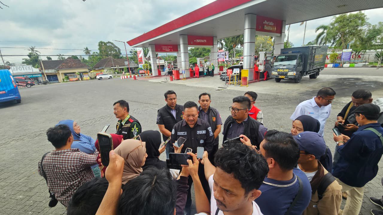 Banyak Keluhan BBM Bercampur Air, Polres Blitar Sidak SPBU