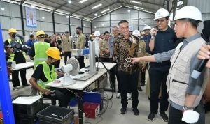 Wapres Dukung Sinergi Industri dan Pendidikan untuk Wujudkan Kemandirian Teknologi Nasional Wapres Dukung Sinergi Industri dan Pendidikan untuk Wujudkan Kemandirian Teknologi Nasional