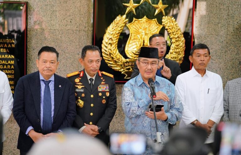 Kapolri Usai Rapat Perdana Komisi Percepatan Reformasi: Polri Terbuka dan Terima Evaluasi